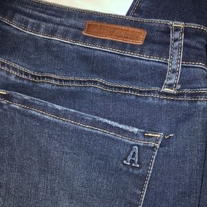 Articles of society size 34 very stretchy new